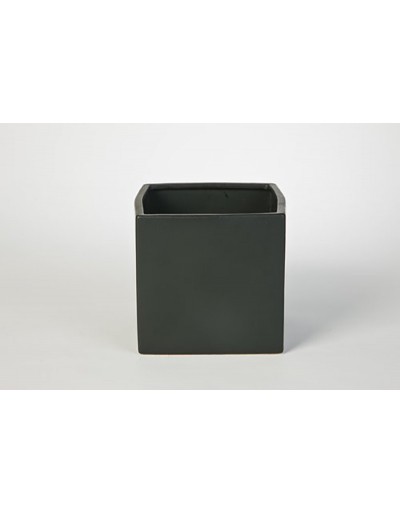 CUBE VASE 14 BLACK OPA