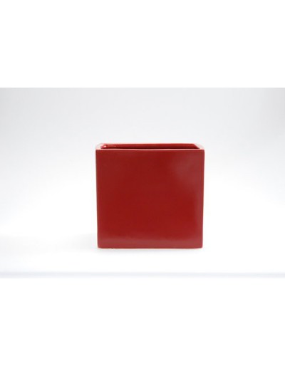 D&M Matte red cube vase 14cm