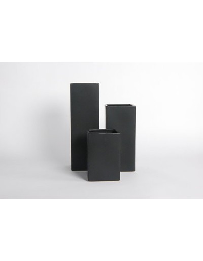 D&M Vase H20 matt schwarz A 20 cm