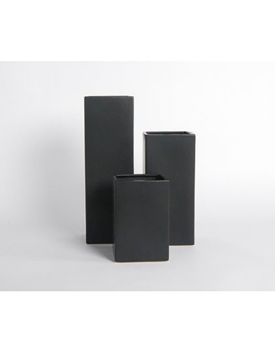 D&M Vase H20 negro mate A 20 cm