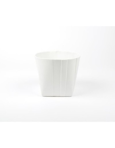 D&M Vase gefaltet in weißer Keramik 14cm
