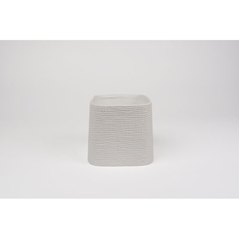 D&M Vase faddy white ceramic 13 cm