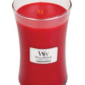 Virginia candle woodwick candle crimson berries