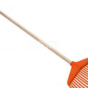 GRASS BROOM WITH WOOD HANDLE 1
