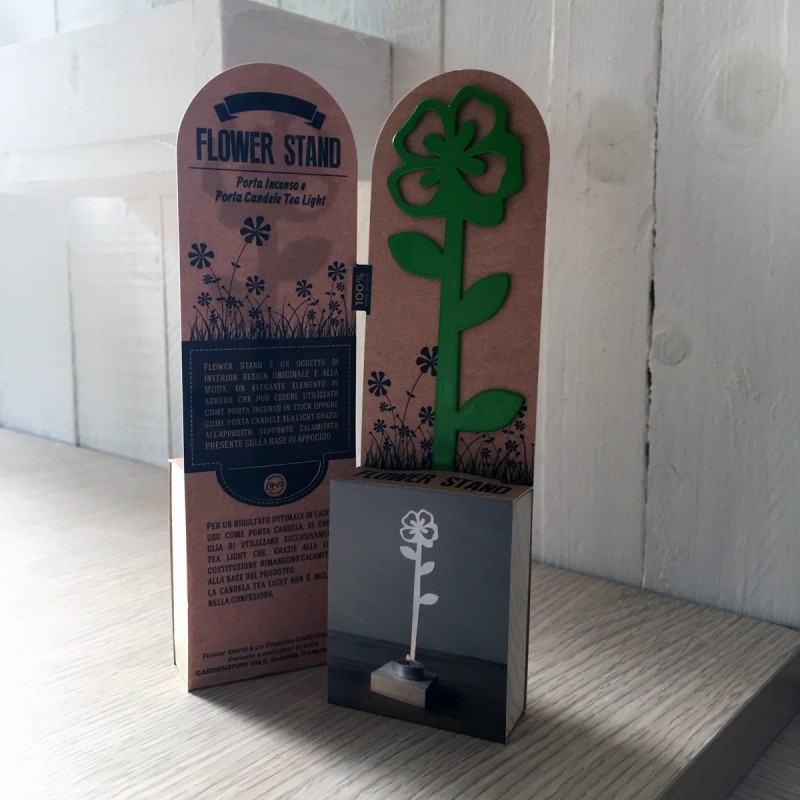 Flor de papoula traz incenso e verde-luz de chá Flor de papoula traz incenso e verde-luz de chá